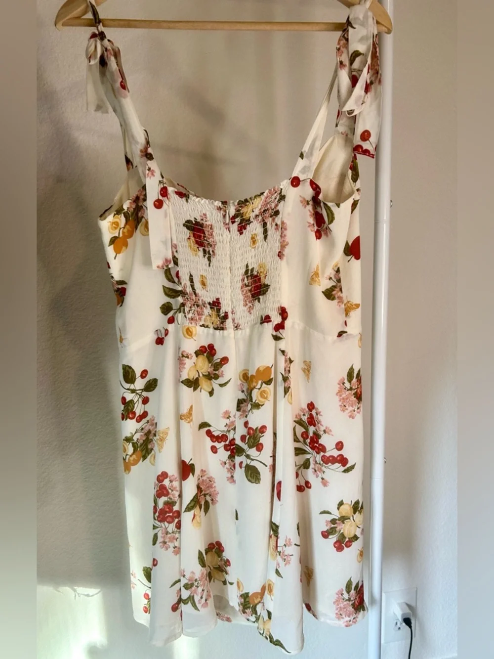 Reformation Niara Dress - Picture 6 of 9